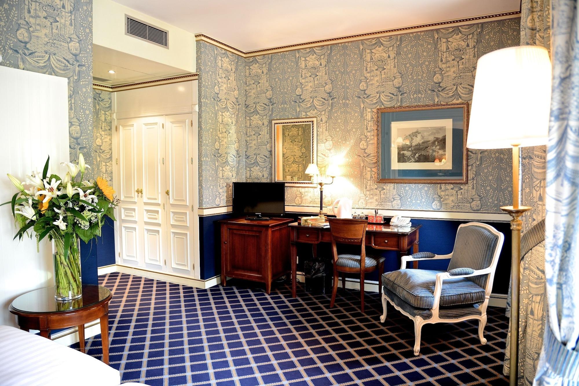 Carlton Boutique 4* Lausana
