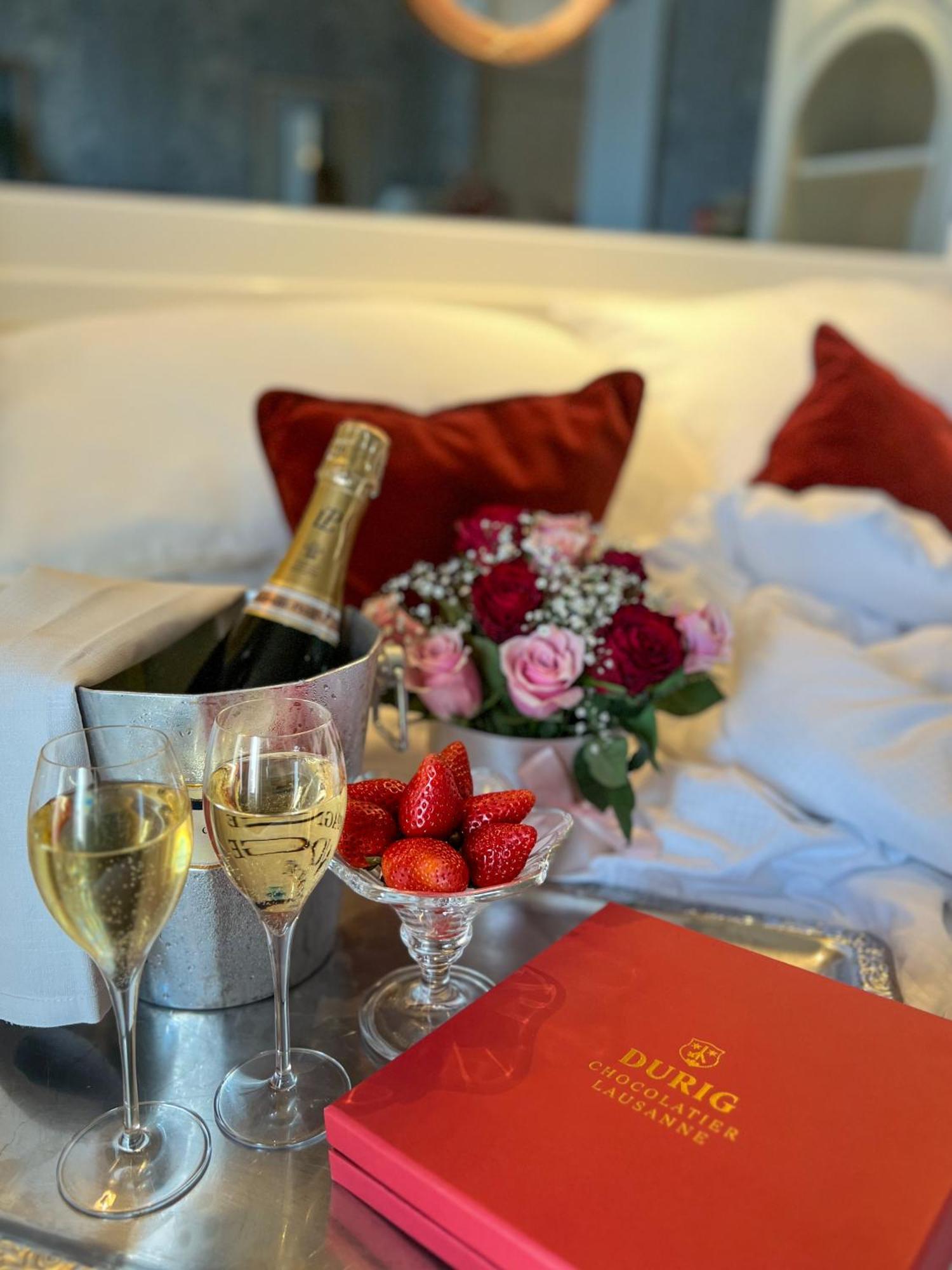 Carlton Boutique Hotel