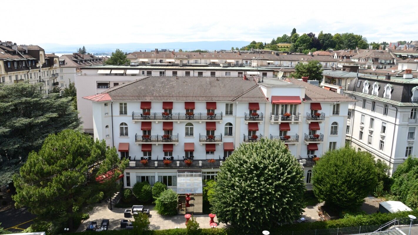 Carlton Boutique 4*